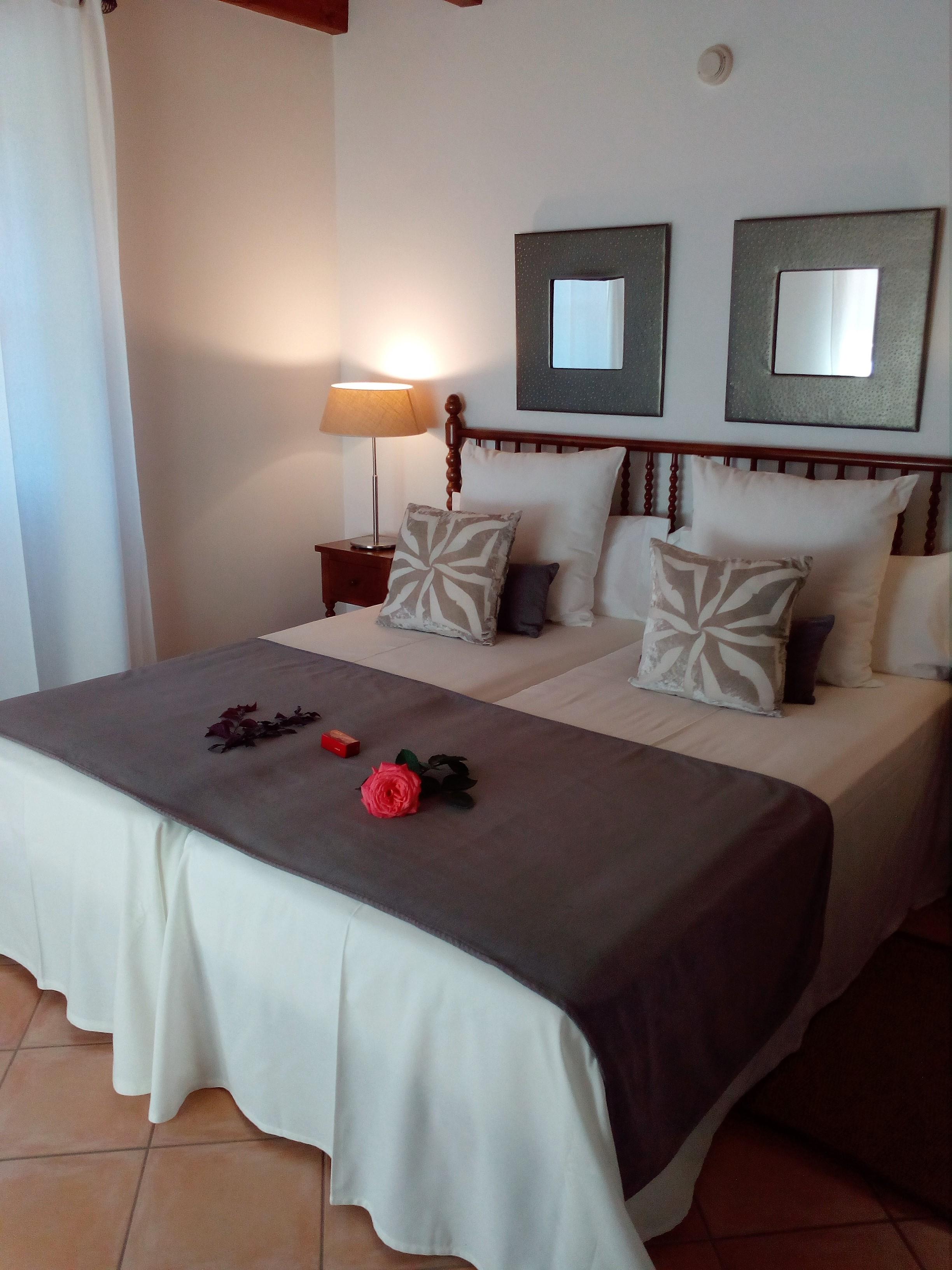 Hotel Apartament Sa Tanqueta De Fornalutx - Adults Only Bagian luar foto