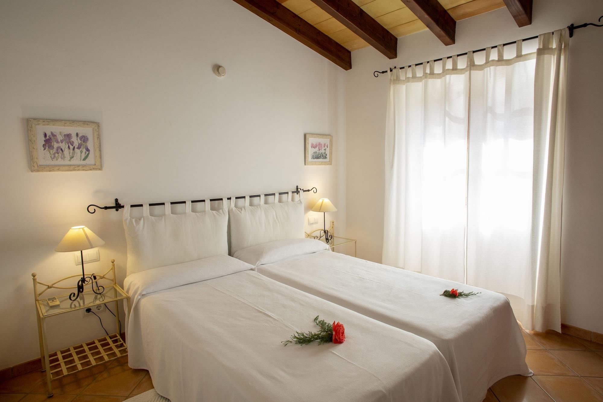 Hotel Apartament Sa Tanqueta De Fornalutx - Adults Only Bagian luar foto